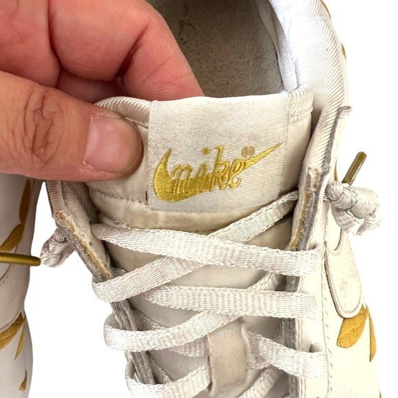 Nike Classic Cortez White/White-Metallic Gold (WS) (AR5393 100) Women's Size 9 - Picture 6 of 7